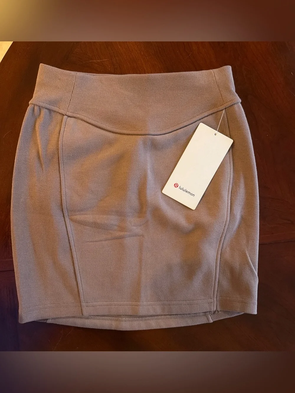 LULULEMON Scuba High Rise Mini Skirt NEW Size XS